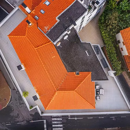 Beachfront Penthouse With Panoramic Ocean-View Terrace Vip Baia Machico (Madeira)