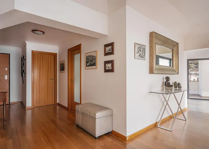 Beachfront Penthouse With Panoramic Ocean-view Terrace Vip Baia Apartamento Machico (Madeira)