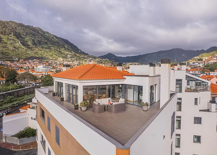 Apartamento Beachfront Penthouse With Panoramic Ocean-view Terrace Vip Baia *