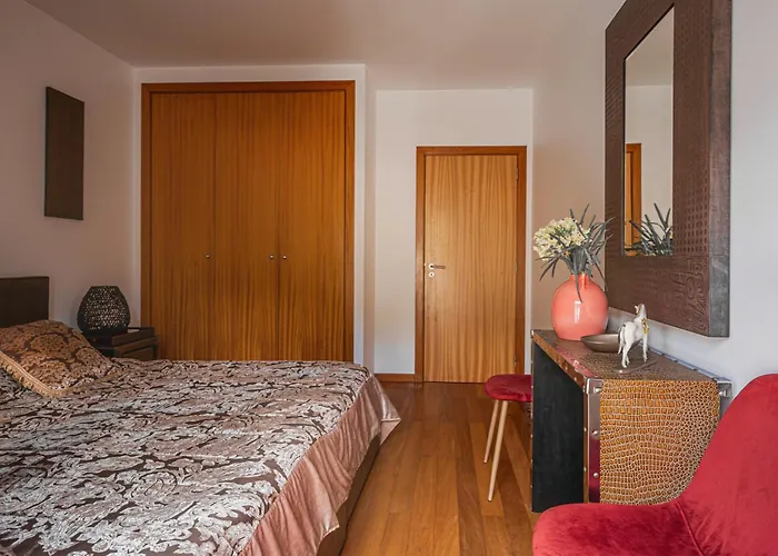 Beachfront Penthouse With Panoramic Ocean-view Terrace Vip Baia *