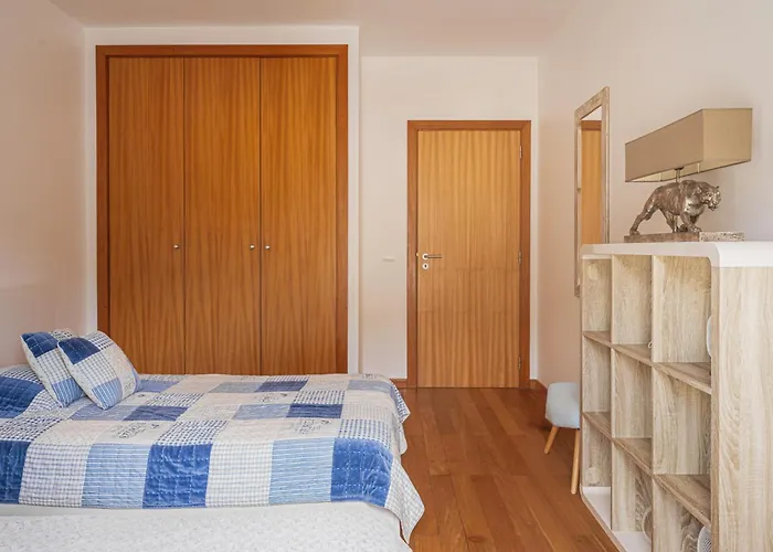 Beachfront Penthouse With Panoramic Ocean-view Terrace Vip Baia Apartamento Machico (Madeira)