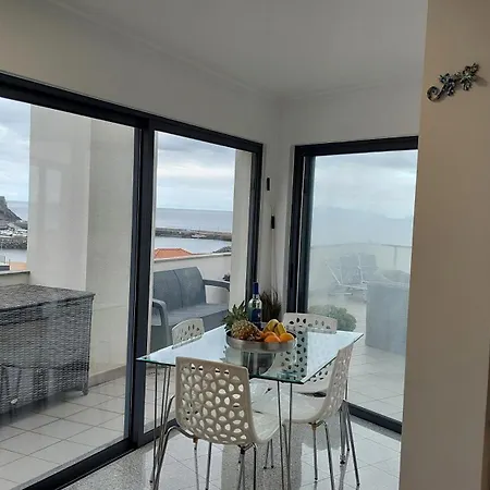 Beachfront Penthouse With Panoramic Ocean-View Terrace Vip Baia