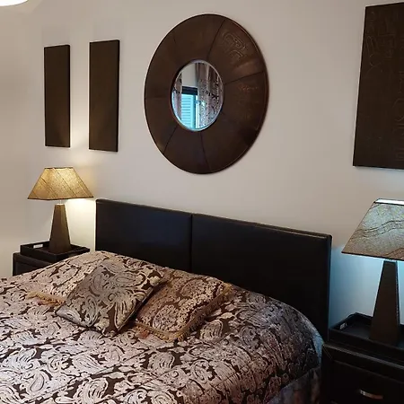 Beachfront Penthouse With Panoramic Ocean-View Terrace Vip Baia Machico (Madeira)