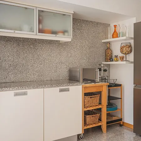 Beachfront Penthouse With Panoramic Ocean-view Terrace Vip Baia Appartement Machico (Madeira)