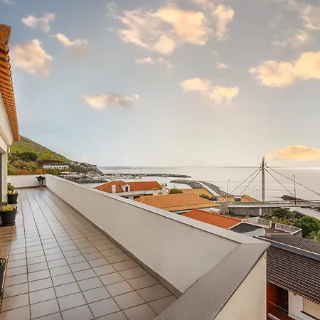 Apartman Beachfront Penthouse With Panoramic Ocean-view Terrace Vip Baia Machico