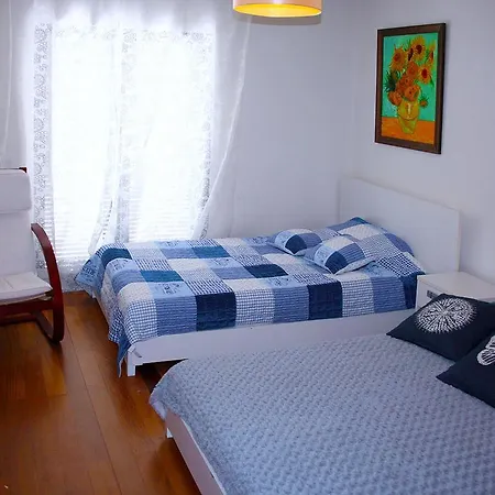 Beachfront Penthouse With Panoramic Ocean-View Terrace Vip Baia