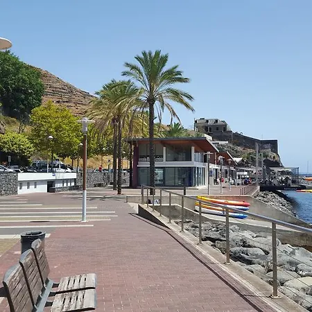 Apartment Beachfront Penthouse With Panoramic Ocean-View Terrace Vip Baia Machico (Madeira)