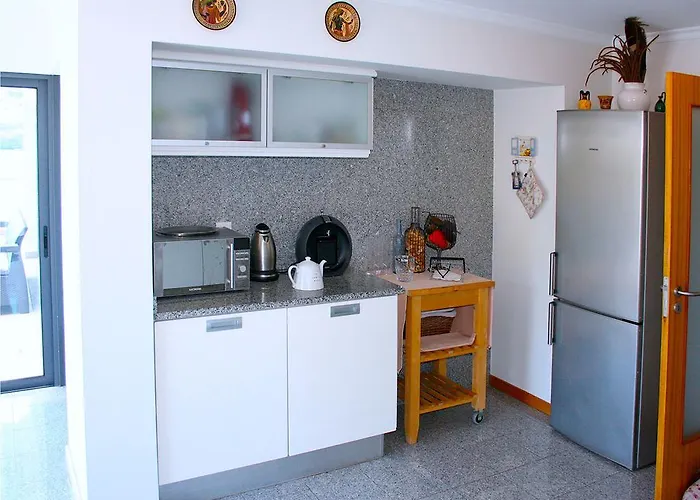 Beachfront Penthouse With Panoramic Ocean-view Terrace Vip Baia Machico (Madeira)